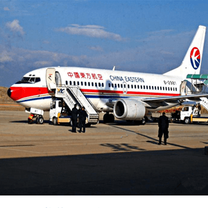 东阳横店机场托运航空快运业稳步发展的原因是什么？